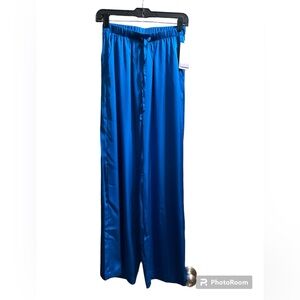 Women’s Stars Above Pajama/Loungewear Wide Leg Pant. Elastic Waist. Pockets.